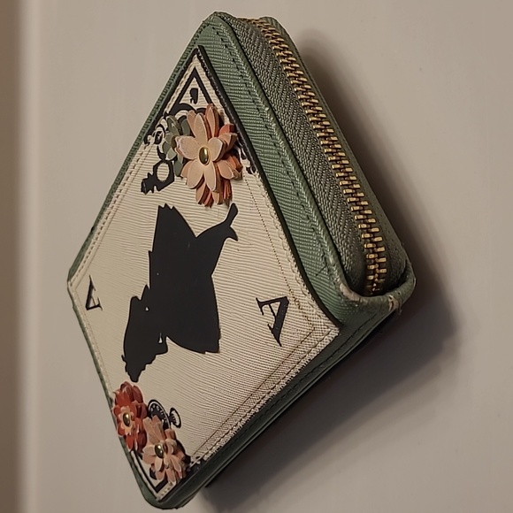 Alice in Wonderland Floral Playing Card Small Zip Wallet - LOUNGEFLY x DISNEY - Picture 16 of 16